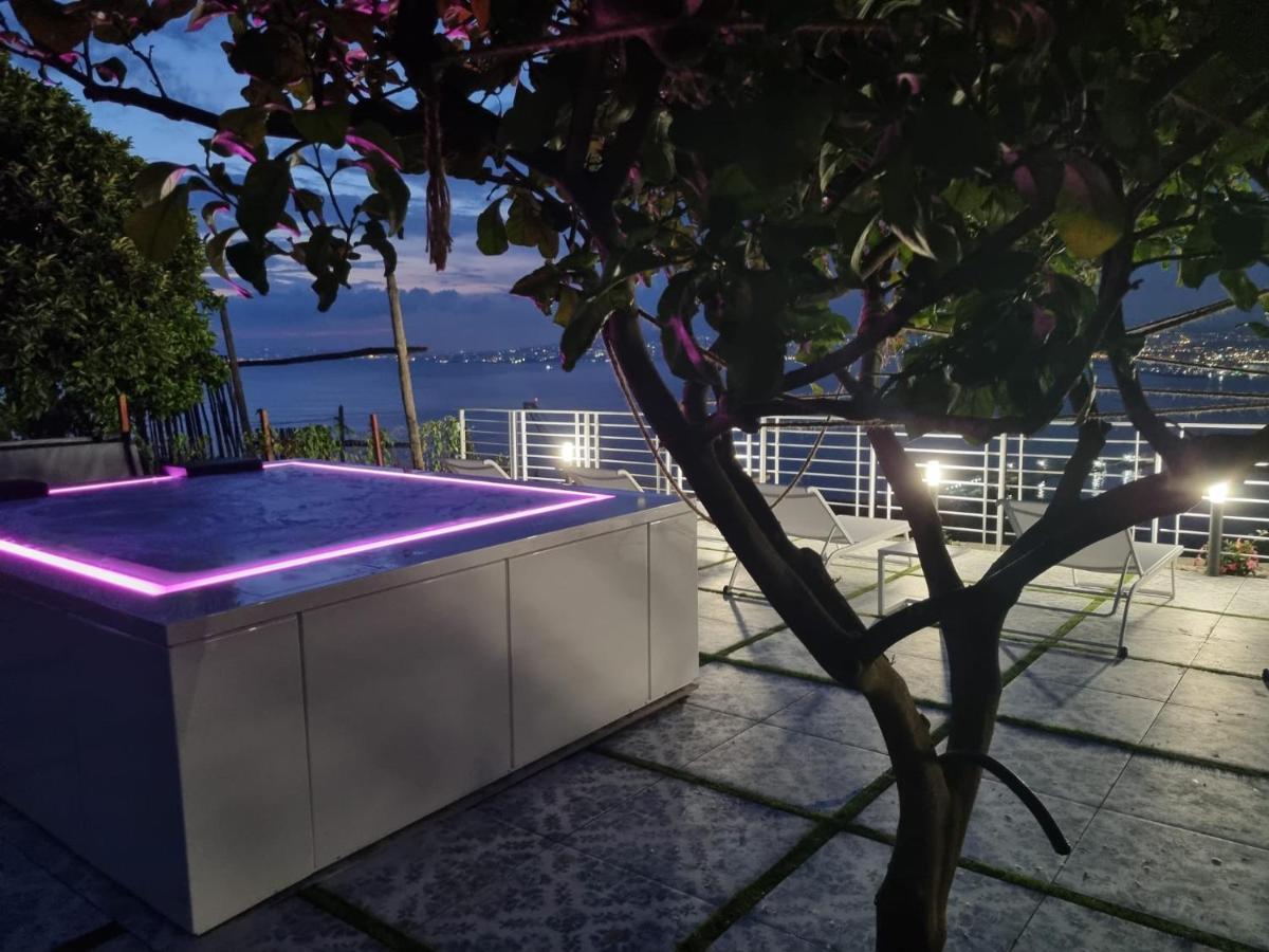 Relais Al Castello Panzió Castellammare di Stabia Kültér fotó